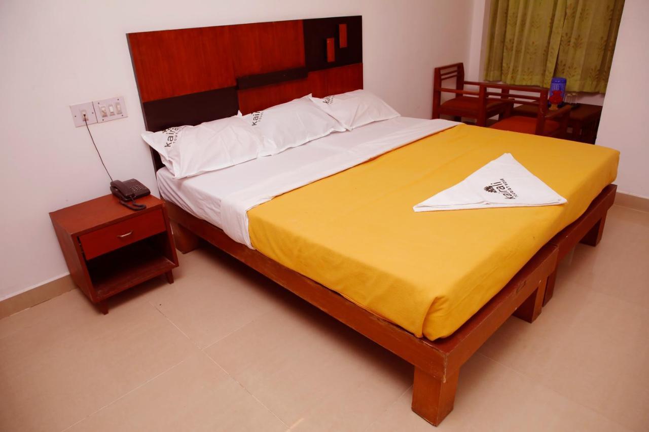 Kairali Tourist Home กูรูวาเยอร์ ภายนอก รูปภาพ