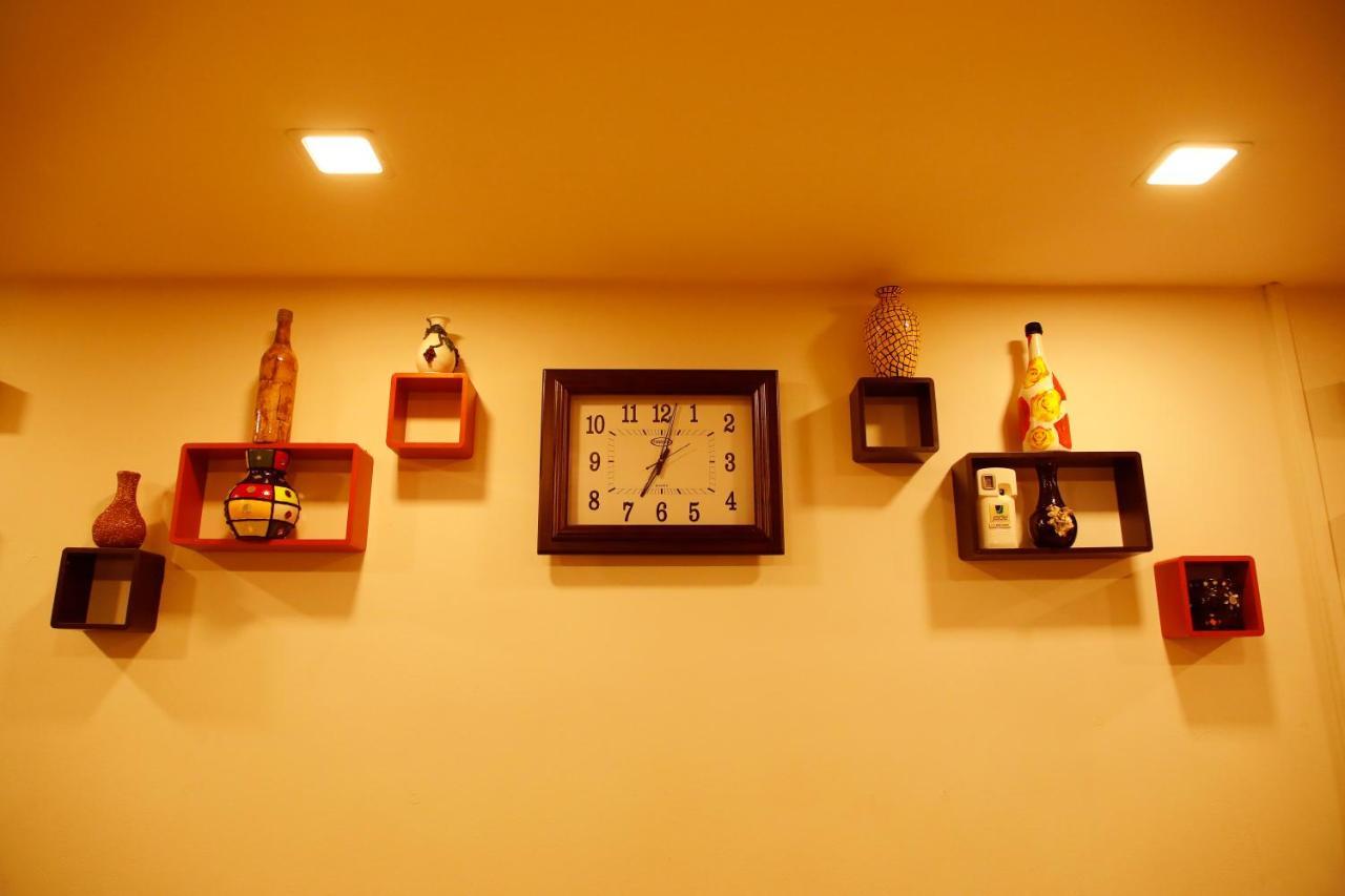 Kairali Tourist Home กูรูวาเยอร์ ภายนอก รูปภาพ